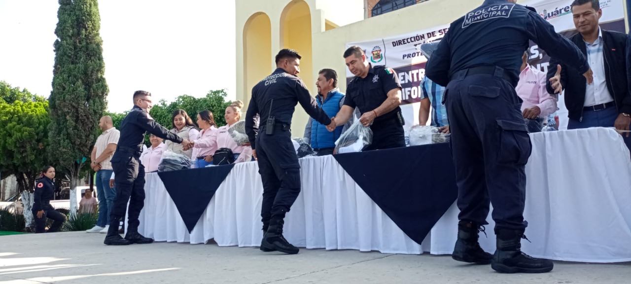 SSP Guardia Civil Acude A Entrega De Patrullas Uniformes Y